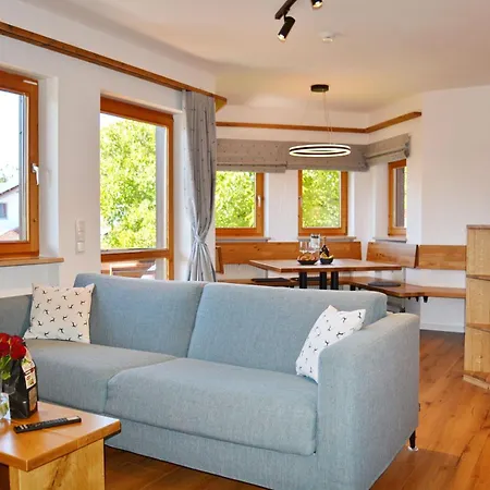 Chiemseeglueck Appartement *